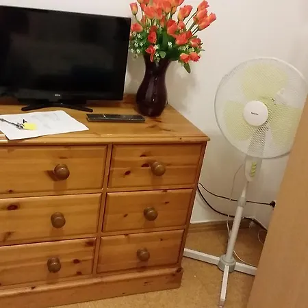 بيت شباب 15 *