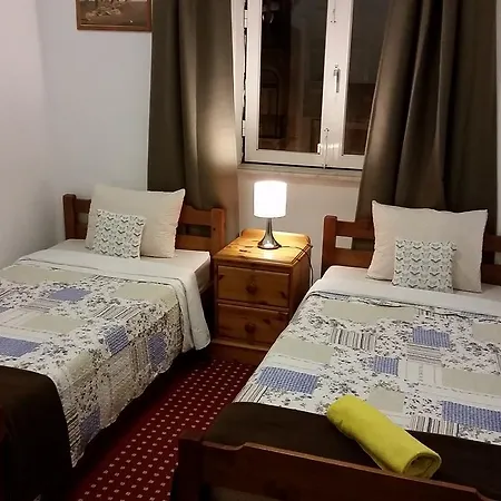 15 Hostel *