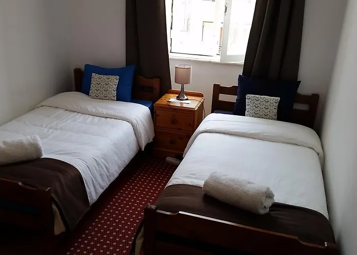 15 אכסניה ליסבון