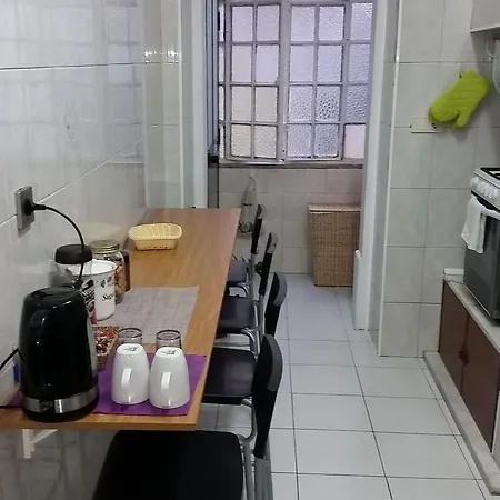 Hostel 15 *